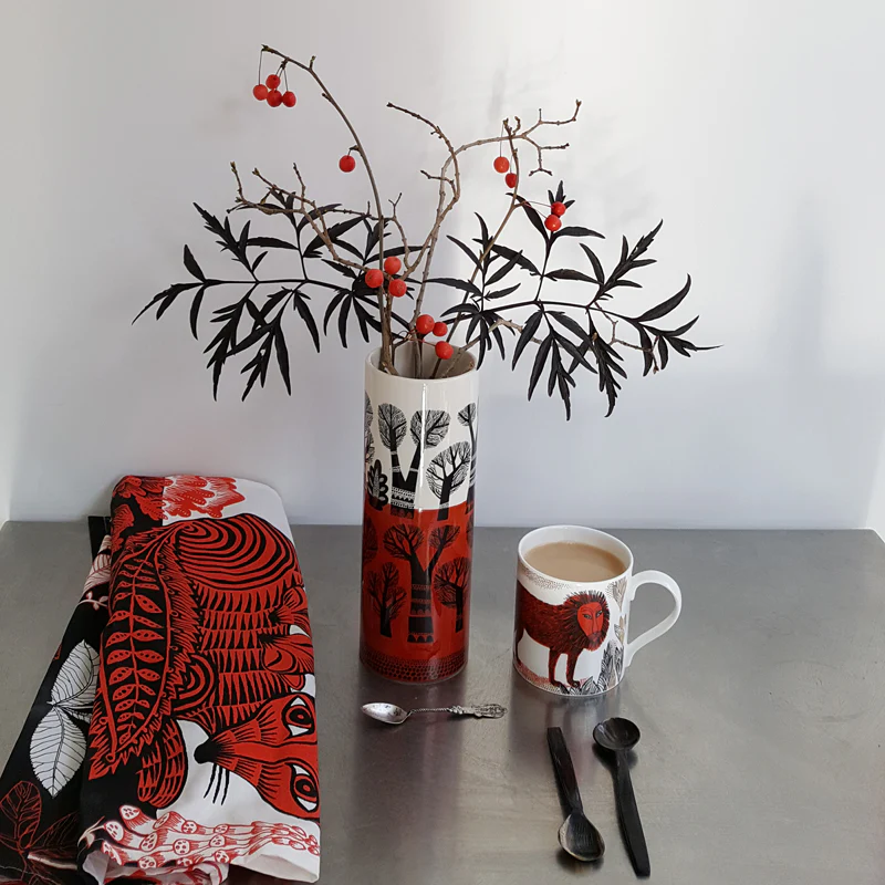 Fox and Cubs Tea Towel - Image 3
